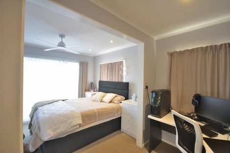 Photo of property in 10 Hilltop Road, Parkvale, Tauranga, 3112