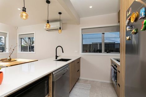 Photo of property in 6/103 Swanson Road, Henderson, Auckland, 0610