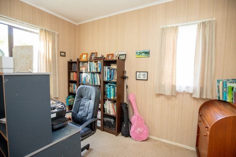 Photo of property in 18 Canal West Road, Waitakaruru, Thames, 3576