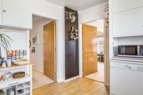 Photo of property in 62 Coopers Road, Dallington, Christchurch, 8061