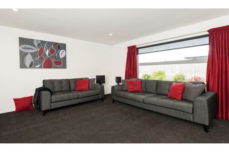 Photo of property in 5 Constance Place, Aidanfield, Christchurch, 8025