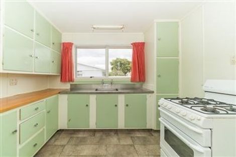 Photo of property in 56 Stillwater Place, Westbrook, Palmerston North, 4412