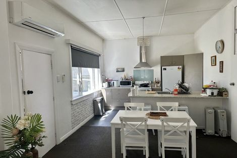 Photo of property in 43 Surrey Street, Caversham, Dunedin, 9012