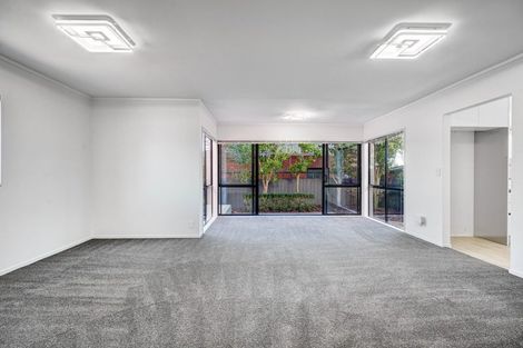 Photo of property in 2/24 Miro Street, New Lynn, Auckland, 0600