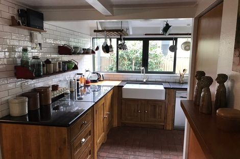 Photo of property in 69 Lipscombe Crescent, Havelock North, 4130