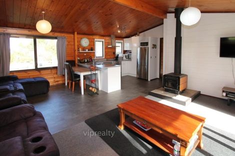 Photo of property in 615 Oturoa Road, Hamurana, Rotorua, 3072