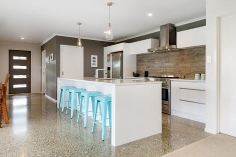 Photo of property in 63 Benmore Crescent, Pyes Pa, Tauranga, 3112