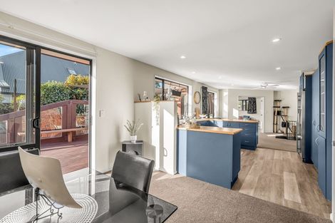 Photo of property in 10 Courtfield Close, Parklands, Christchurch, 8083