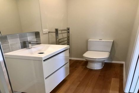 Photo of property in 1 Blue Mountains Road, Silverstream, Upper Hutt, 5019