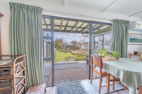 Photo of property in 8 Moorhouse Street, Waimate, 7924