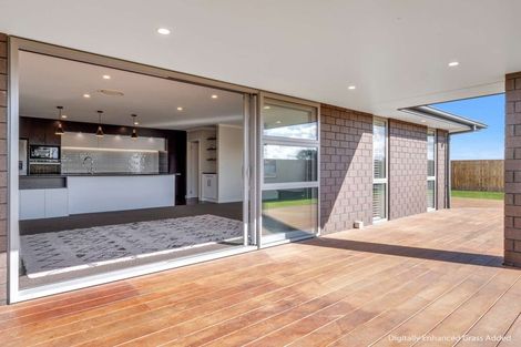 Photo of property in 5 Hydrangea Lane, Milson, Palmerston North, 4414
