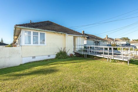 Photo of property in 34 Akatea Street, Gonville, Whanganui, 4501