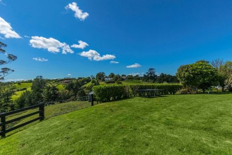 Photo of property in 235 Glenmore Road, Coatesville, Albany, 0793