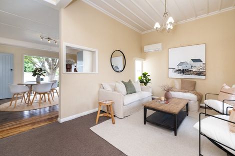 Photo of property in 37 Napier Terrace, Hospital Hill, Napier, 4110