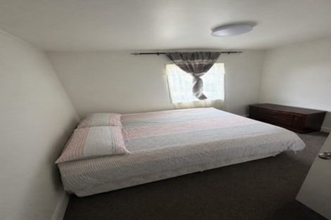 Photo of property in 32 Vimy Place, Mangere, Auckland, 2022