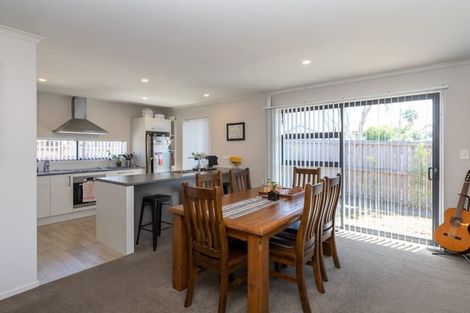 Photo of property in 13a Dixon Road, Fitzroy, Hamilton, 3206