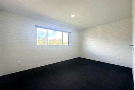 Photo of property in 12 Wilkinson Way, Browns Bay, Auckland, 0630