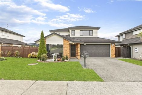 Photo of property in 24 Sarteano Drive, Manurewa, Auckland, 2105