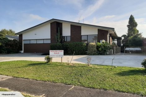 Photo of property in 8 Knightsbridge Place, Dinsdale, Hamilton, 3204