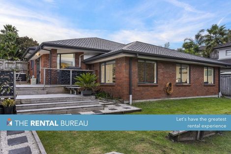 Photo of property in 19 William Gamble Drive, Greenhithe, Auckland, 0632