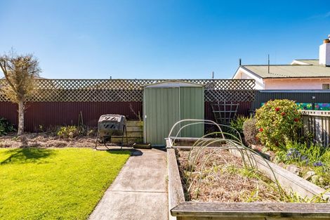 Photo of property in 132 Queen Street, Waimate, 7924