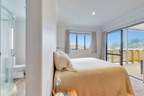 Photo of property in 129 Kennedy Road, Pyes Pa, Tauranga, 3112