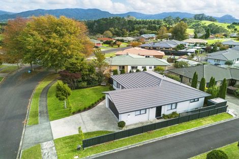 Photo of property in 52 Highfields Drive, Katikati, 3129