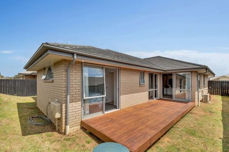 Photo of property in 17 Perla Road, Pukekohe, 2120