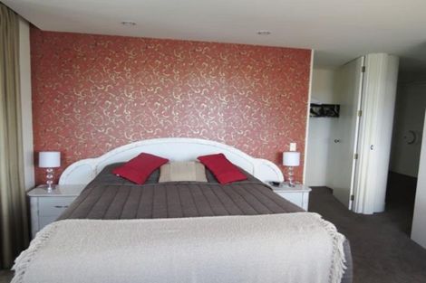 Photo of property in 5/120 Saint Aubyn Street, New Plymouth, 4310