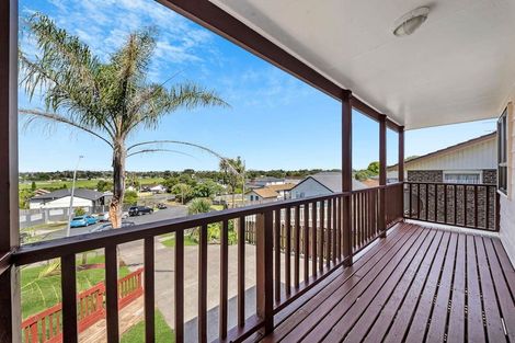 Photo of property in 10 Marco Place, Highland Park, Auckland, 2010