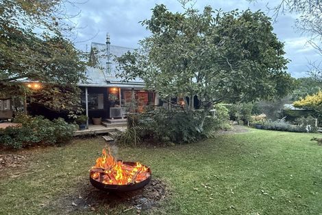 Photo of property in 20 Heaphy Street, Westown, New Plymouth, 4310