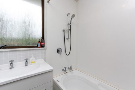 Photo of property in 11 Wicklow Place, Bell Block, New Plymouth, 4312