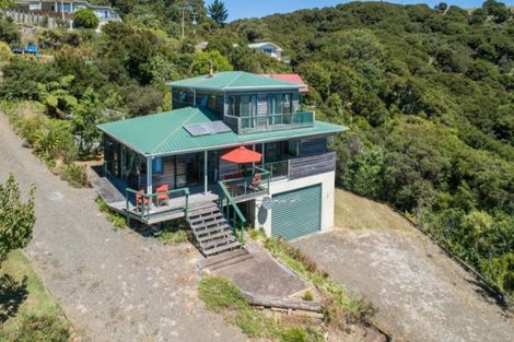 Photo of property in 44 Puriri Road, Te Kouma, Coromandel, 3581