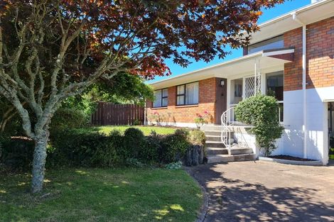 Photo of property in 31 Waitawa Place, Lynmore, Rotorua, 3010