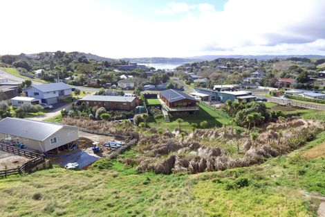 Photo of property in 14 Puka Place, Raglan, 3225