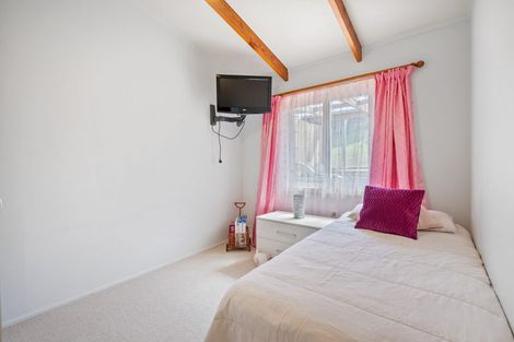 Photo of property in 9 Redwood Rise, Horahora, Whangarei, 0110