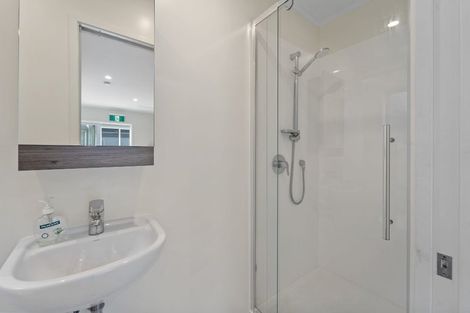 Photo of property in 632 Whangaparaoa Road, Stanmore Bay, Whangaparaoa, 0932