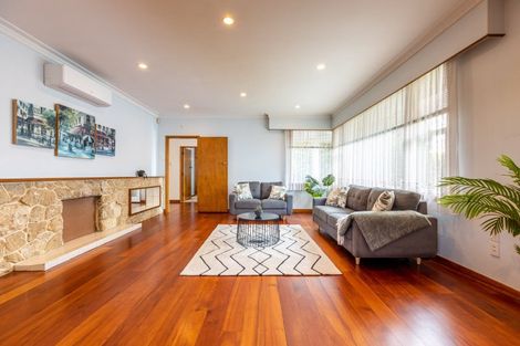 Photo of property in 4 Luton Street, Hokowhitu, Palmerston North, 4410