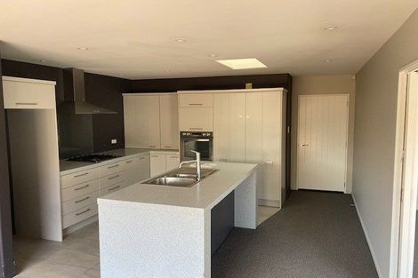 Photo of property in 26 Foresters Crescent, Parklands, Christchurch, 8083