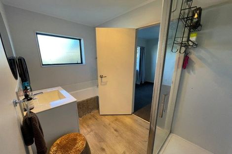 Photo of property in 2b Blake Boulevard, Papamoa Beach, Papamoa, 3118