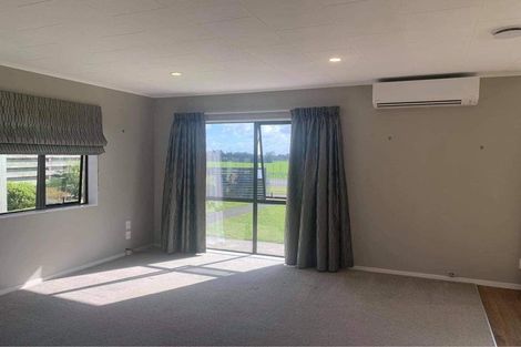 Photo of property in 110 Kelvin Grove Road, Kelvin Grove, Palmerston North, 4414