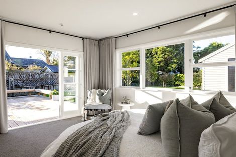 Photo of property in 8 Saint Winifreds Avenue, Hamilton East, Hamilton, 3216