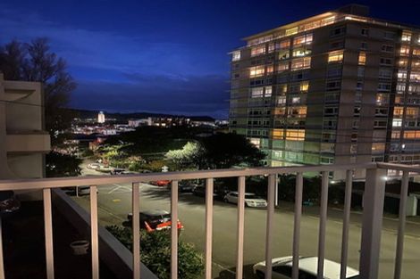 Photo of property in Elms Court Flats, 8/367 The Terrace, Te Aro, Wellington, 6011