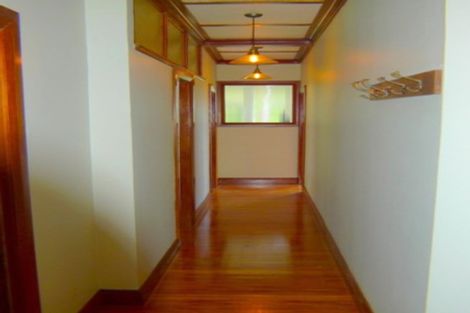 Photo of property in 17 Henderson Street, Karori, Wellington, 6012