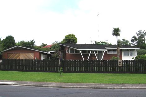 Photo of property in 5 Griffen Park Road, Mount Roskill, Auckland, 1041