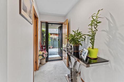 Photo of property in 121a Hawford Road, Opawa, Christchurch, 8023