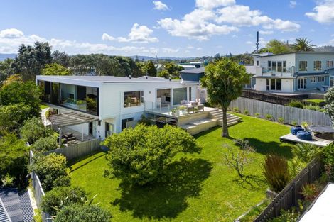 Photo of property in 18 Upper Bow Street, Raglan, 3225