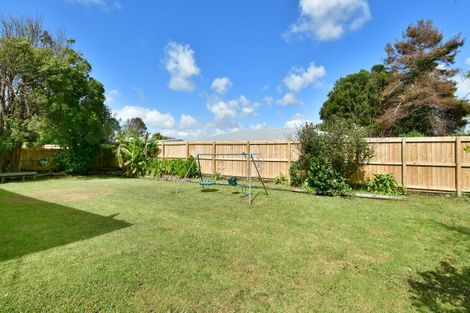 Photo of property in 2/45 Riverside Road, Orewa, 0931