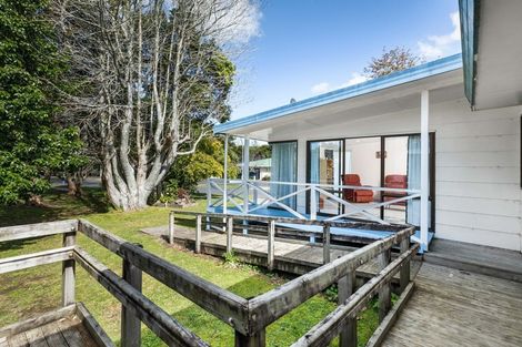 Photo of property in 4 Pohutukawa Drive, Athenree, Katikati, 3177