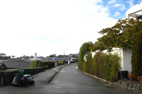 Photo of property in 8 Delhi Place, Cashmere, Christchurch, 8022